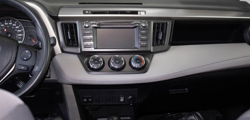 Imagen 7 de 10 de Toyota Rav4 2014 2.5 Le At