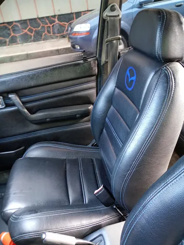 Mazda 323 1.3 Hs