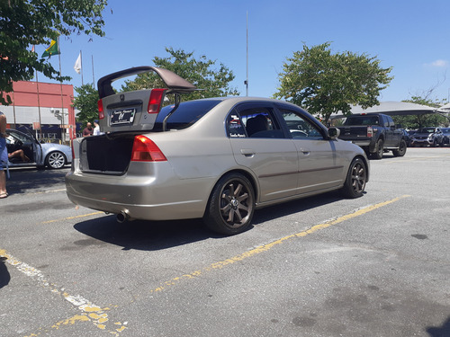 Honda Civic 1.7 Lx 4p