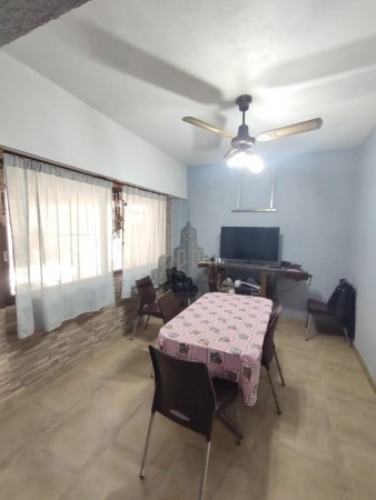 Imagen 23 de 27 de Venta - Casa - Lote Propio - Con Local - Garage - 5 Ambientes - Jose Ingenieros - Tres De Febrero