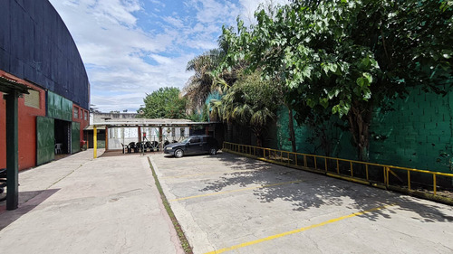 Depósito En Cayetano Bourdet 2400