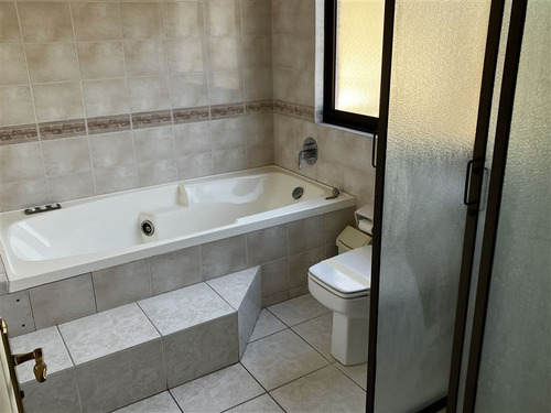 Departamento Lujoso De 185 M2 Con Vista Al Mar, La Serena