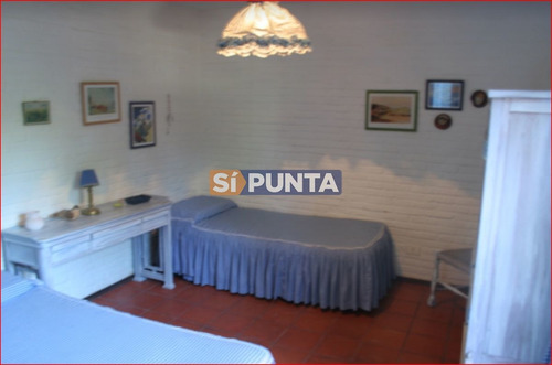 Imagen 8 de 11 de Casa En Venta - La Barra