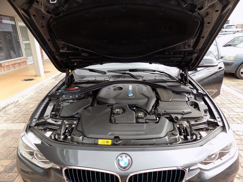 Bmw Serie 3 330e 2.0cc At Aa