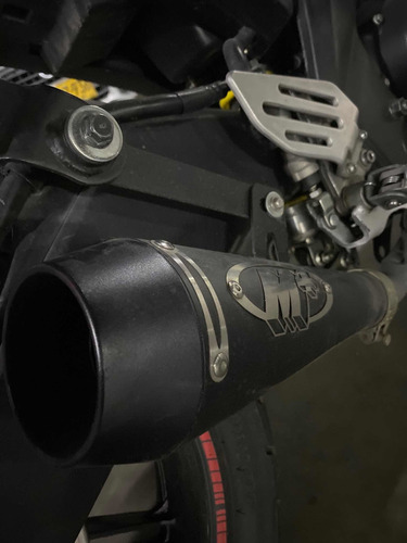 Yamaha R15