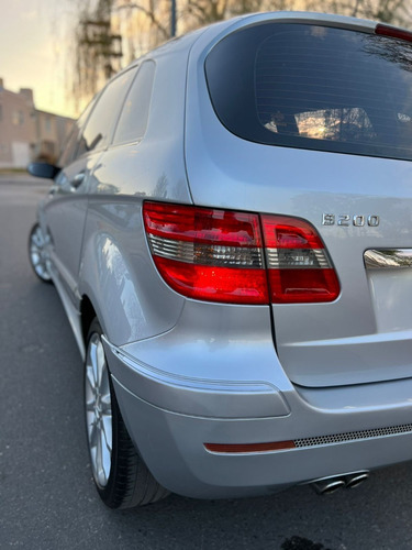 Imagen 17 de 19 de Mercedes Benz