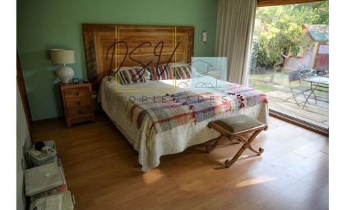 Se Vende Hermosa Casa Sector Lo Barneches