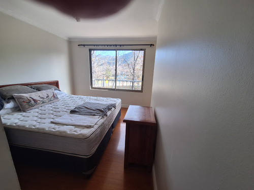 Casa Amplia Cercana A Santiago College, Muy Bien Ubicada.
