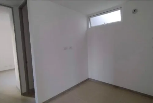 Venta Apartamento Sur De Cali. Barrio Bochalema, A Unas Cuadras De La Universidad Autonoma. Septimo Piso