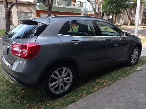 Imagen 5 de 15 de Mercedes-benz Clase Gla 1.6 Gla250 At Sport B.efficiency