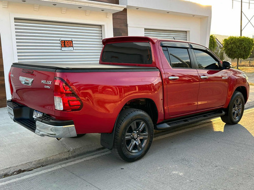 Imagen 2 de 8 de Toyota Hilux Hilux