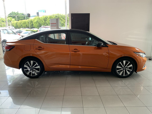 Imagen 9 de 15 de Nissan Sentra 2020 2.0 Exclusive Bi-tono At