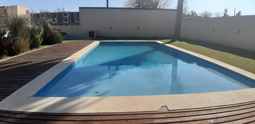 Imagen 15 de 21 de Departamento 2 Amb Solares De Moreno 3 Con Patio