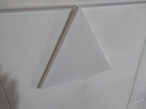 Bastidor Entelado Triangular De 70 Cm