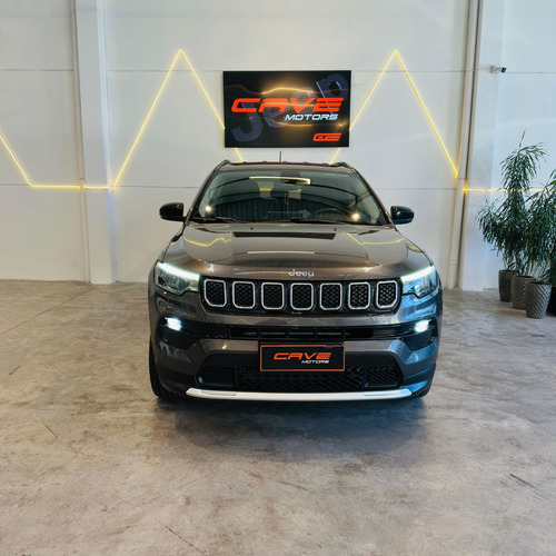 Jeep Compass LONG. T270 1.3 TB 4x2 Flex Aut.
