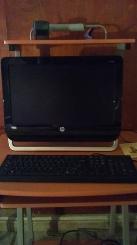 Monitor -computadora Hp Teclado Mouse Mesa Y Regulador