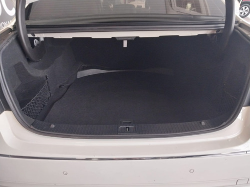 Imagen 8 de 16 de Mercedes Benz E250
