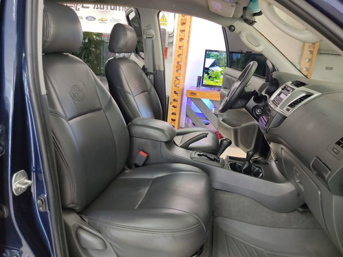 Imagen 12 de 14 de Toyota Hilux Kavak