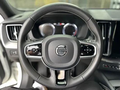 Volvo XC60 2.0 T5 Awd R-design