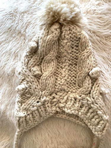 Gorro Invierno Con Pompones Beige Sin Género Abrigo