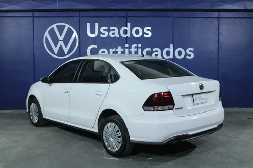 Volkswagen Vento 1.6 Starline Mt