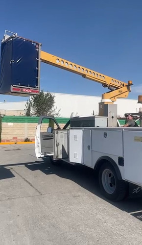 Ford F-450 2002 Grua Canastilla Versalift Telsta 2012