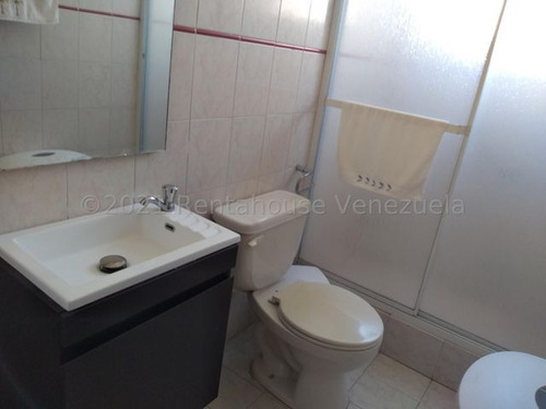 Imagen 10 de 14 de Apartamento En Venta La Trinidad 22-7746 Zaira Lovera