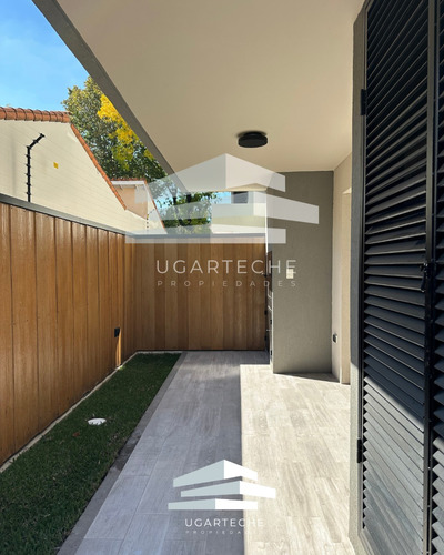 Venta - Departamento Con Jardín, Monte Grande
