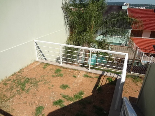 Casa Em Espirito Santo Com 3 Dormitórios - Vz2588
