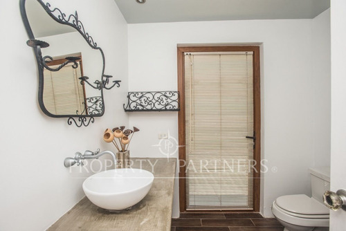 Esplendida Casa En Condominio Privado Cantagua
