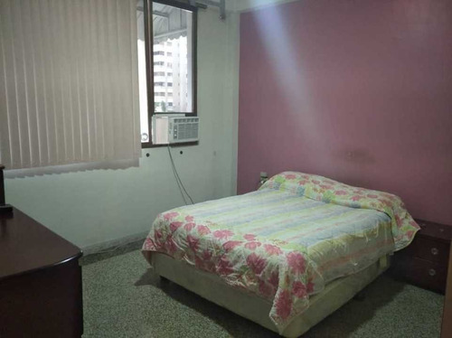 Imagen 3 de 10 de Se Vende Apto 96m2 3h/2b/0p San Bernardino 4444