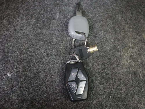 Renault Twingo ACCESS 1.2 MT AA