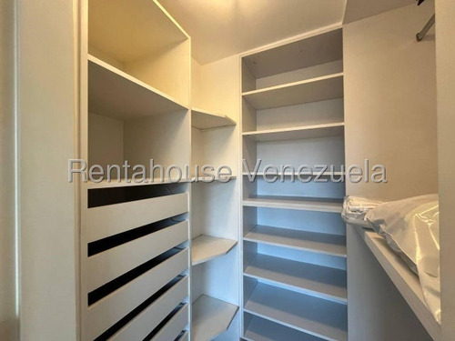 Agp Apartamento Con Cocina Equipada, Piso Porcelanato, Piscina, En Venta En Santa Eduvigis 25-16474 Ys