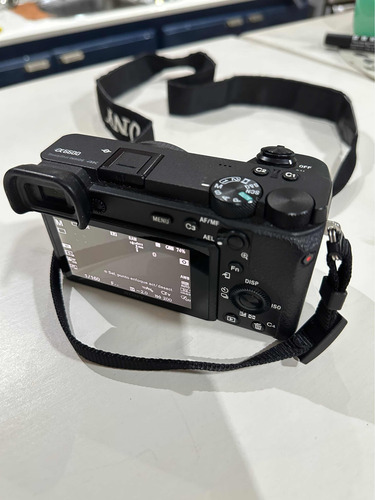 Imagen 2 de 3 de Sony Alpha 6600