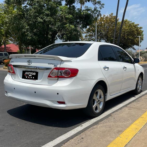 Imagen 5 de 11 de Toyota Corolla