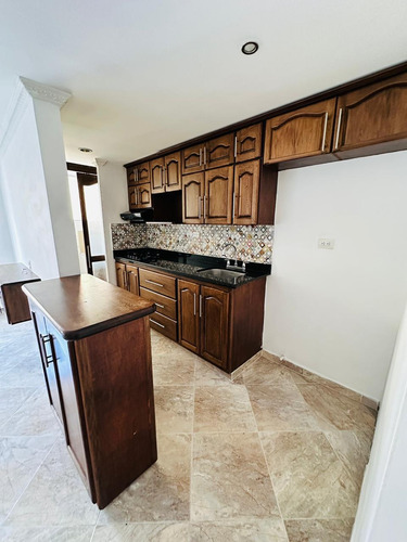 Apartamento En Venta Sector Calasanz Parte Baja, Medellin 