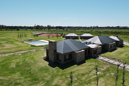 Terreno En Venta En Barrio La Finca Barrio Cerrado  Lote Funes