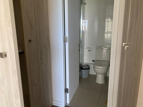 Arriendo Amplio Y Hermoso Departamento Estilo Mariposa