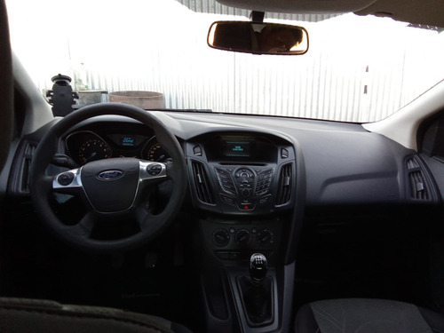 Ford Focus III 1.6 Sedan S