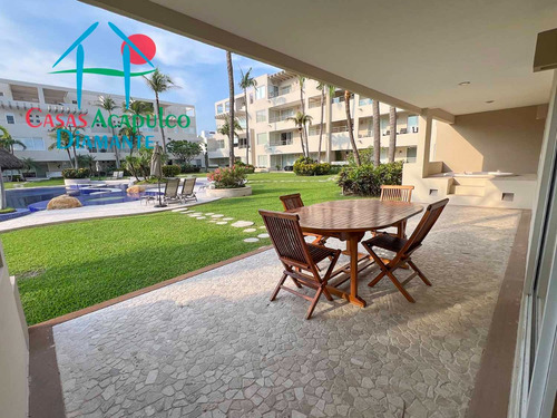 Cad Vidamar Residencial C1 D 101. Terraza Con Jacuzzi Y Salida Al Jardín