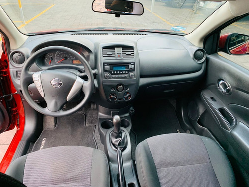 Imagen 13 de 14 de Nissan Versa 2019