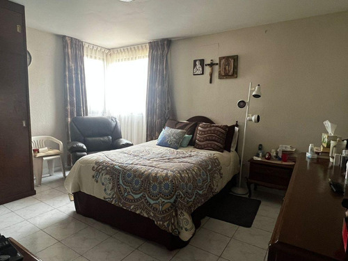 Venta De Casa En Santa Ana Tlapaltitlán Toluca A Dos Cuadras De Comonfort