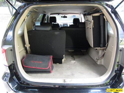 Toyota Fortuner Srv 3000 Cc At 4x4 Td