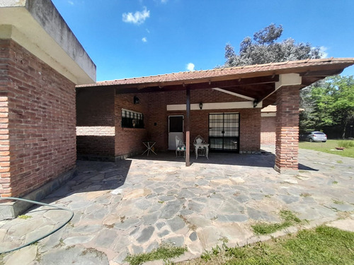 Venta Casa Quinta 3 Amb 2 Lotes Con Piscina