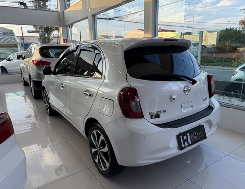 Nissan March 1.6 SL 16V FLEXSTART 4P MANUAL