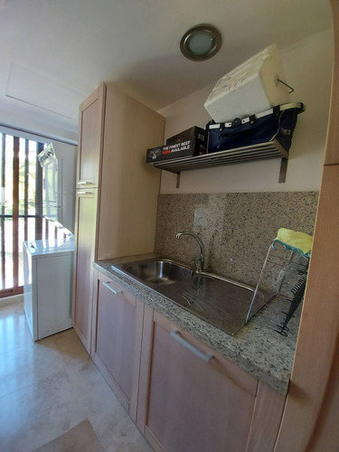 Apartamento De 2 Habitaciones En Puerto Bahía, Samaná