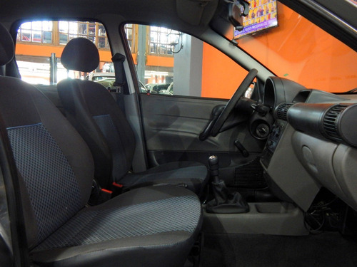 Imagen 16 de 16 de Chevrolet Classic Corsa Ls Spirit 1.4 - Unico Dueño