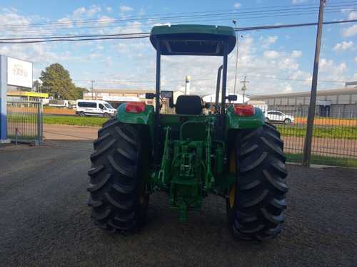Imagem 4 de 7 de Trator John Deere 6125 E Plataformado .