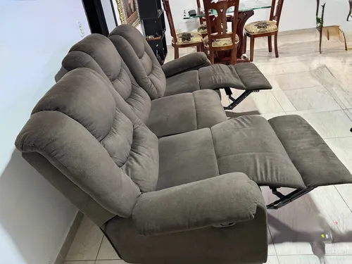 Sofá Reclinable Fiotti 3 Puestos Color Cafe (Usado)