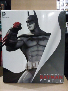 P! DC Coleccionables DC Designer Serie Linterna Verde Estatua De Ivan Reis Gratis P